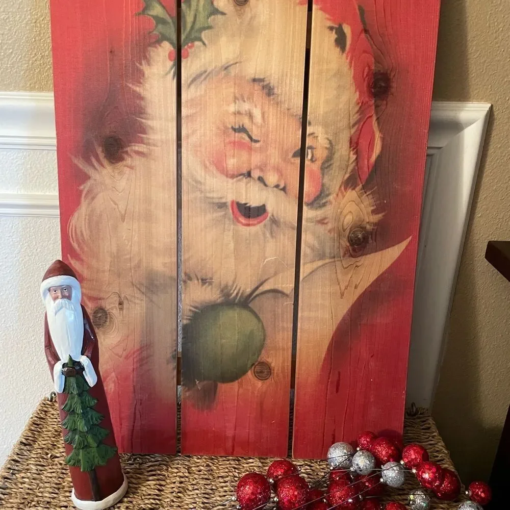 Large Hanging Santa Print on Wooden Boards & Carved Santa with 6 Glitter Picks